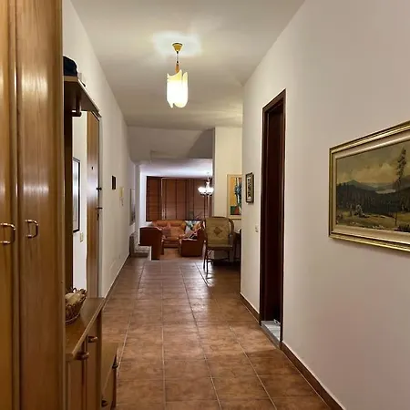 Doris Spacious Sea View